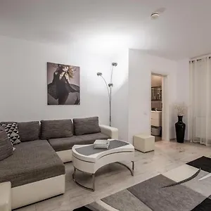 https://studio-residence-militari-m2.bucharesthotelsnow.com