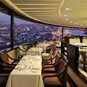 Hyatt Regency Deira Hotel